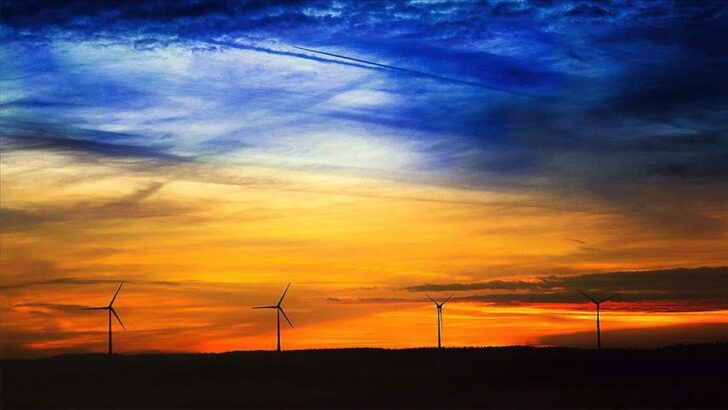 Türkiye’de rüzgar enerjisinde kurulu güç 8 bin 300 megavata yaklaştı